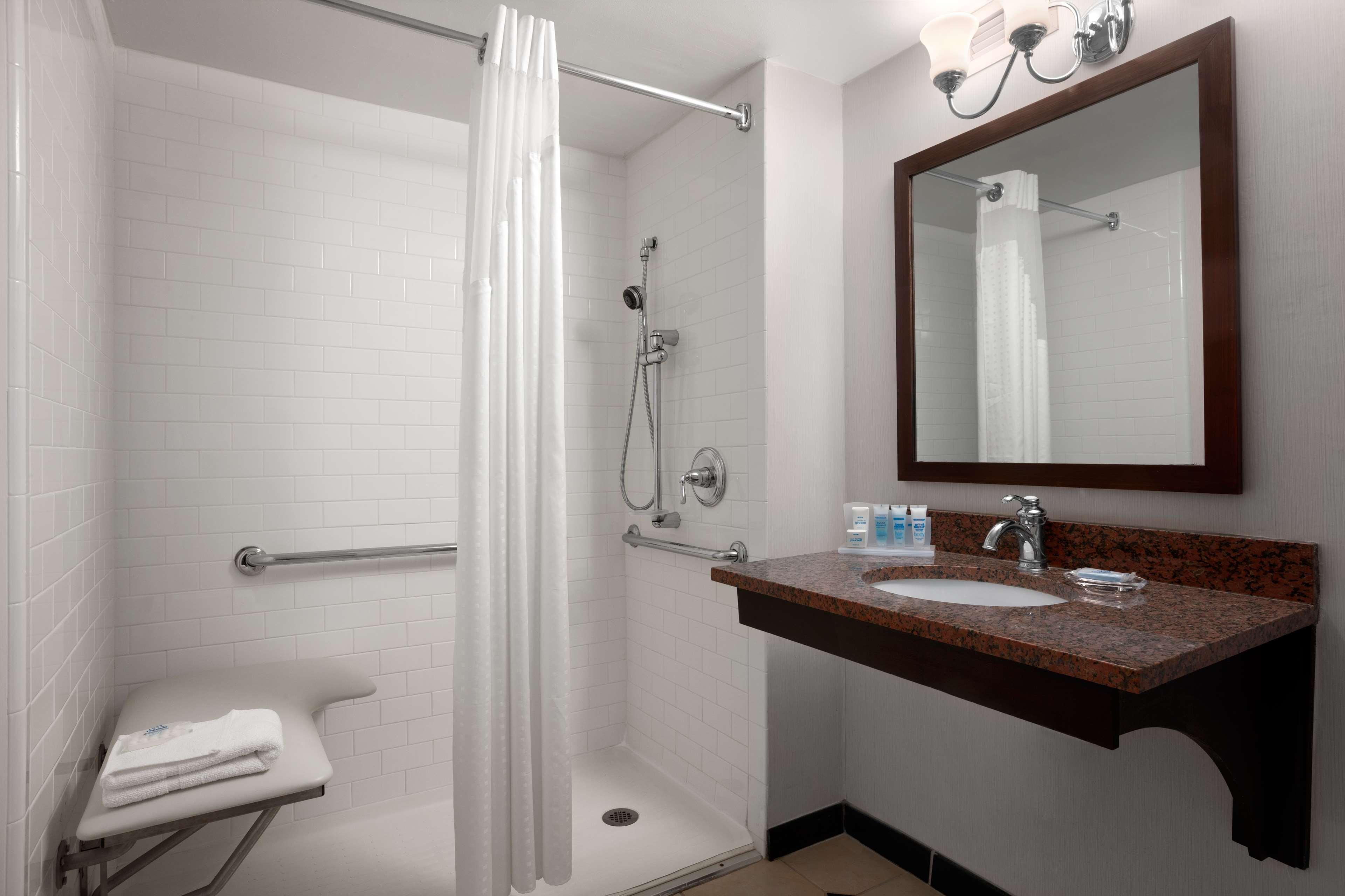 Wyndham Philadelphia-Historic District Hotel Bagian luar foto